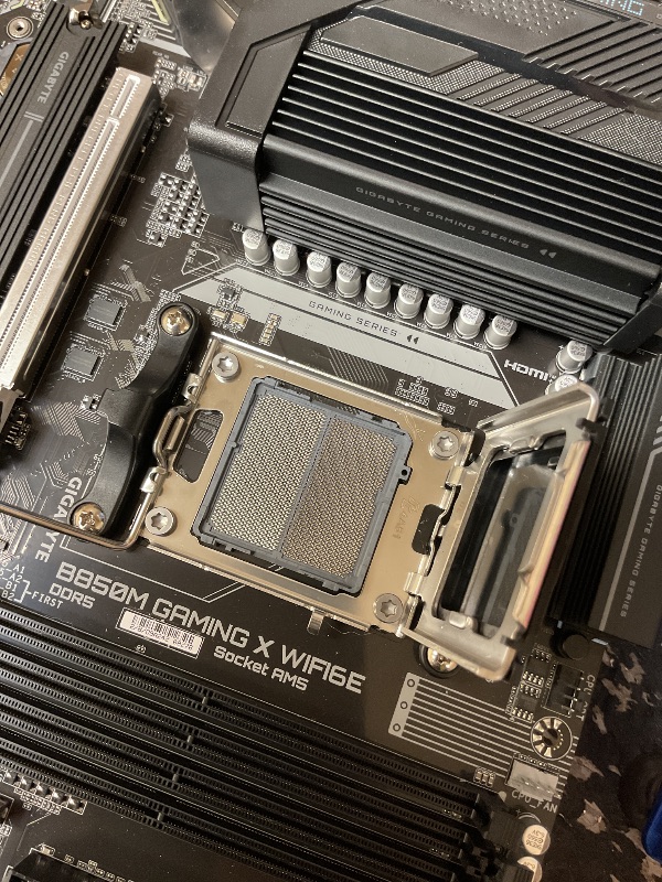 Photo 1 of SEE NOTES AND PICTURES,,,,,,,,,,GIGABYTE B850M Gaming X WIFI6E AMD AM5 mATX Motherboard, Support AMD Ryzen 9000/8000/7000 Series, DDR5, 10+2+2 Power Phase, 2X M.2, PCIe 5.0, USB-C, WIFI6E, 2.5GbE LAN, EZ-Latch, 5-Year Warranty