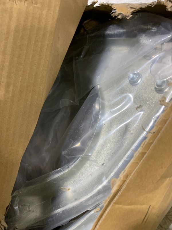 Photo 1 of Set of 2 Front Upper Control Arm with Ball Joint Replacement for Mercedes-Benz E320 E350 E500 E550 CLS550 CLS63 AMG (RWD Only)