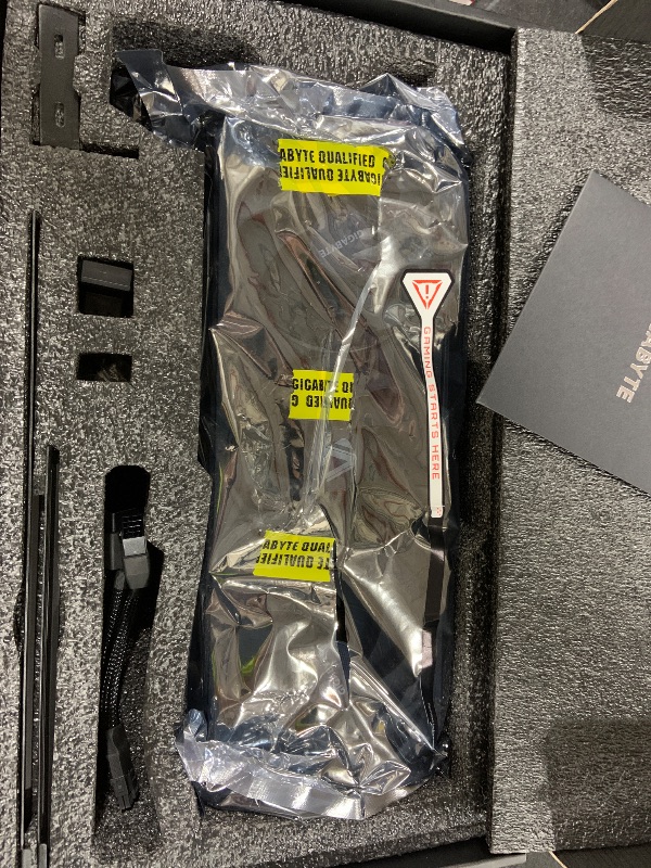 Photo 1 of Gigabyte GeForce RTX 5070 Ti Gaming OC 16G Graphics Card - 16GB GDDR7, 256 Bit, PCI-E 5.0, 2588 MHz Core Clock, 3 x DP 2.1a, 1 x HDMI 2.1b, NVIDIA DLSS 4, GV-N507TGAMING OC-16GD