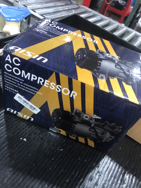Photo 1 of AISIN AFTERMARKET ACCVL-00092 Air Conditioner AC Compressor - Compatible with Volvo S40 2005-2011, V50 2005-2011, V70 1999-2000 2.4L, C30 2008-2013, C70 2004 & 2006-2013