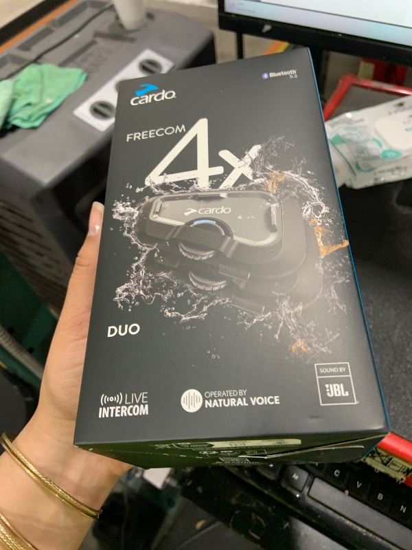 Photo 1 of Cardo Systems FREECOM 4X Motorcycle 4-Way Helmet Bluetooth Communication System Headset Intercom, Universal Bluetooth Connectivity, Waterproof, 40mm Speakers - Dual Pack