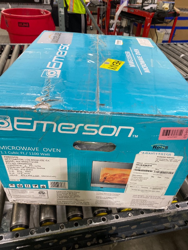 Photo 1 of Emerson MWG1191SB 1.1 Cu. Ft. Microwave with Built-In Grill Function, 1100W Power, Stainless Steel, LED Timer Display, 11 Power Levels, 9 Preset Cooking Options, Removable Glass Turntable, Child Lock