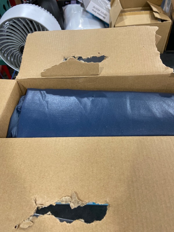 Photo 1 of QH.HOME 15 Ft Round Pool Cover with Fast Tightening Patented Ratchet, Solar Pool Covers for Above Ground Pools, One-Piece Tear Resistant Swimming Pool Cover Protector with Upgraded Ultimate Windproof