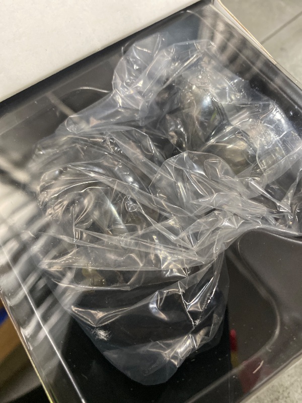 Photo 1 of Cyruzi Head Shavers for Bald Men: ?? ???????? Electric Razor with Magnetic Removable Head, IPX7 Waterproof Wet or Dry Shaver, LED Display & Type-C Fast Charging ??? ??????'? ???