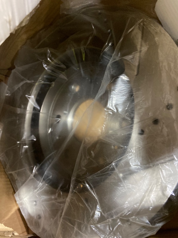 Photo 1 of SEE NOTES............................Geekstop Front Brake Rotors and Pads Kit Compatible with 2005-2018 Chevy Silverado 1500, 2008-2020 Chevy Tahoe, 2015-2019 Chevy Suburban, GMC Yukon XL, 2005-2018 GMC Sierra 1500, 2008-2020 GMC Yukon
