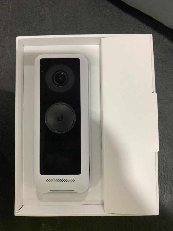 View 3 of Ubiquiti UniFi Protect G4 Doorbell (UVC-G4-DoorBell)