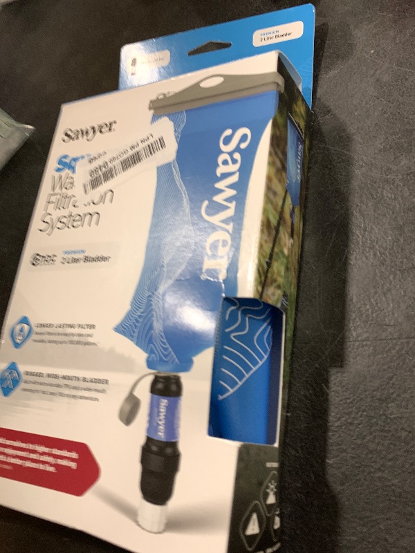 Photo 1 of Sawyer Squeeze Water Filtration System, Cnoc Premium 2 Liter Bladder, Blue