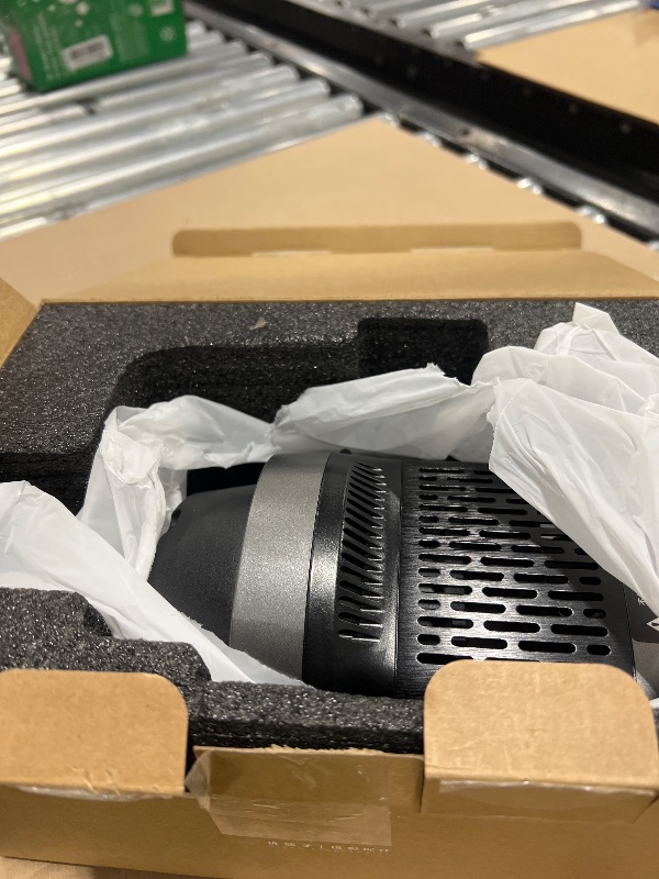 Photo 1 of ULANZI V-Mount LED Video Light COB Continuous Output Lighting, 120W Bi Color 2700K-6500K COB Bowens Mount Photography Fill Light 20700lux/1m 20 Preset Effects with APP Control Studio Light