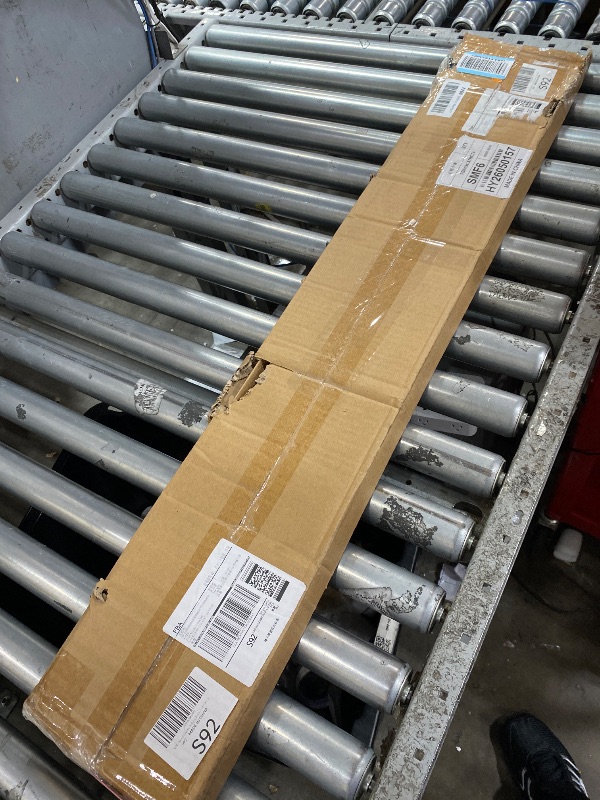 Photo 1 of ?Galvanized Steel Landscape Edging Border 6 Packs 42'' L x 6.5'' H, Metal Landscape Garden Edging Border with 6 Stakes, Hammer-in Lawn Edging for Landscaping, Flower Bed, Yard, Pathway (21ft Total)