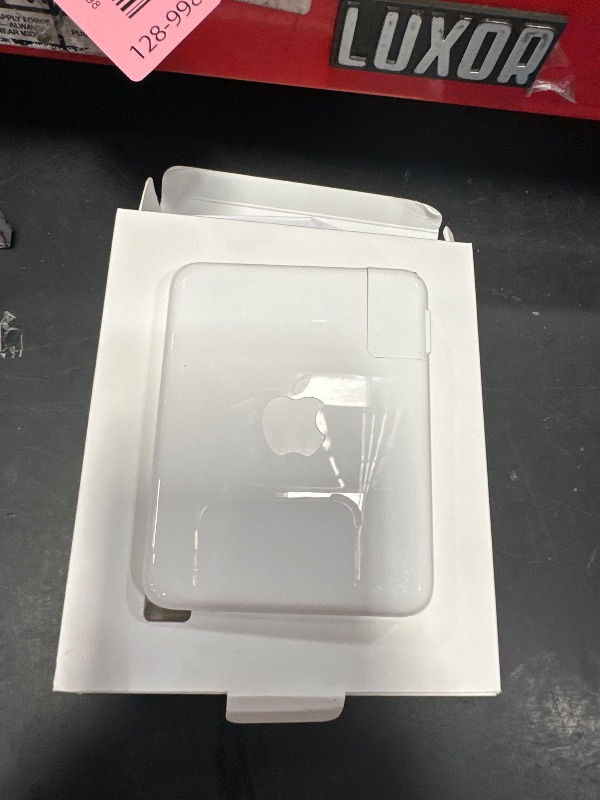 Photo 1 of *PARTS ONLY* Apple 140W USB-C Power Adapter