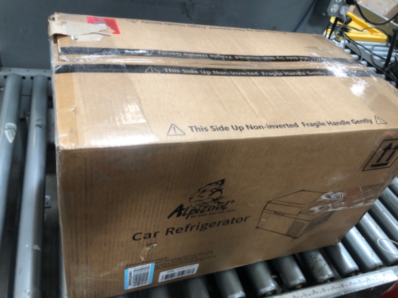 Photo 1 of ***SEE NOTES***Alpicool C20 portable compressor fridge freezer 21Quart(20Liter) for car and home - 12V/24V DC and 110V AC
