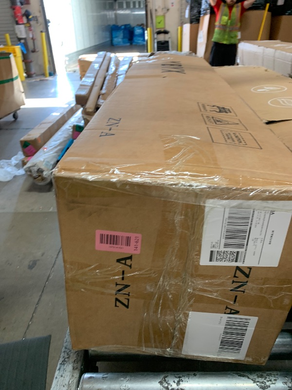 Photo 1 of 12 Inch Queen Size Mattresses Hybrid Mattress with Memory Foam & Pillow Top