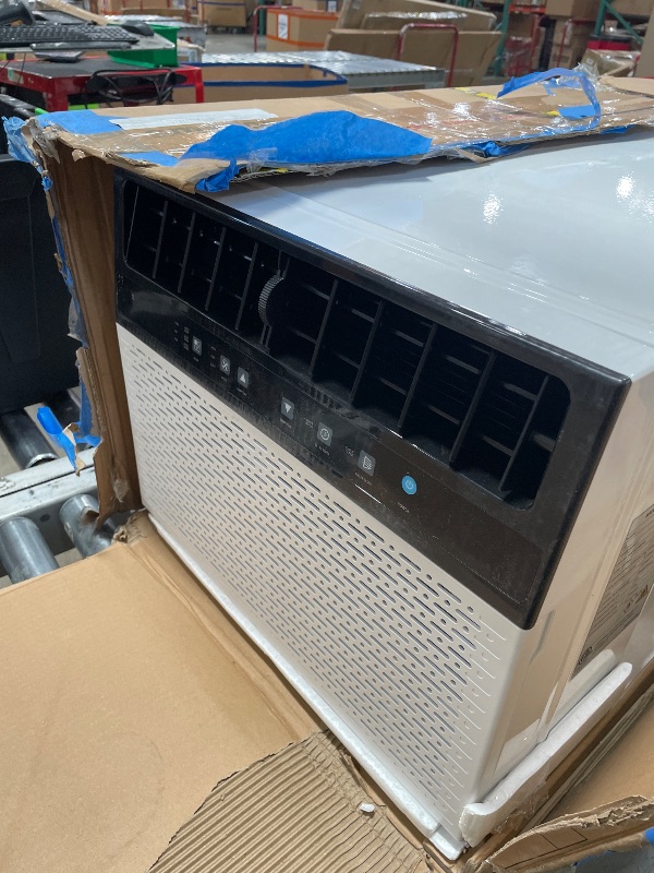 Photo 1 of **Not Cooling** Uthfy 12,000BTU U Shaped Window Air Conditioner, 6-In-1 Window AC Unit With Adjustable Louvers-Cools up to 550 Sq Ft, 24H Timer, 3 Speeds, Ultra Quiet, Energy Efficient, Easy to Install, Remote, White