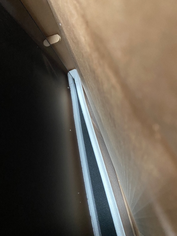 Photo 1 of **NO POWER CHORD UNABLE TO TEST** Samsung 58-Inch Class Crystal UHD U8000F 4K Smart TV (2025 Model) Endless Free Content, Processor, MetalStream Design, Knox Security, Alexa Built-inLPNPMEL6057936
