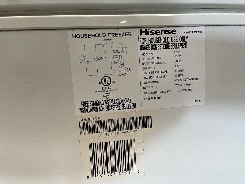Photo 1 of ***DAMAGES SHOWN IN PHOTO*** Hisense 6.9 Cu ft Chest Freezer- White