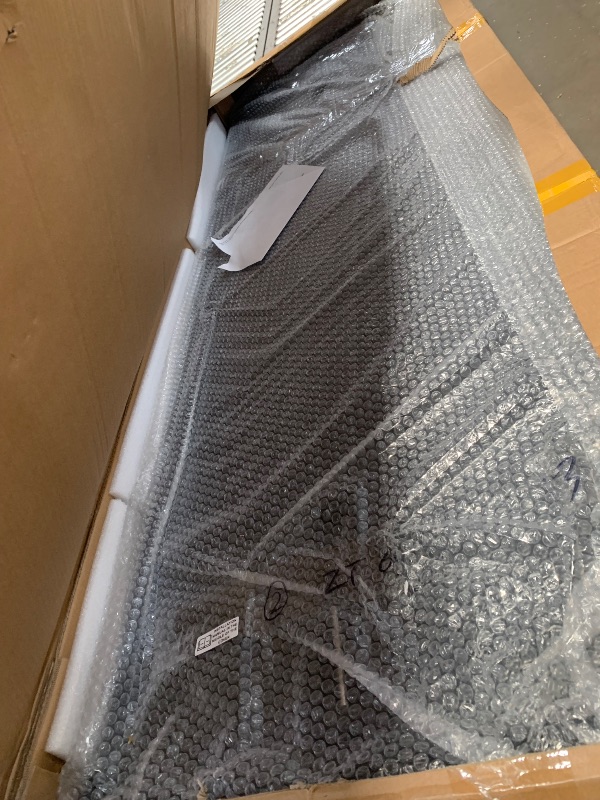 Photo 1 of ******************Missing the side Rails and hardware*****************
LEDKINGDOMUS Hard Trifold Truck Bed Tonneau Cover Fits for Toyota Tacoma 2024 2025 2026 5ft Bed with Track Rail System(Excl. Trail)