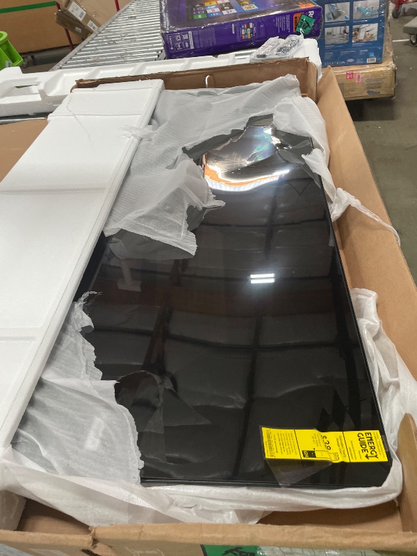 Photo 1 of **DAMAGED SCREEN** Samsung 58-Inch Class Crystal UHD U8000F 4K Smart TV (2025 Model) Endless Free Content, Processor, MetalStream Design, Knox Security, Alexa Built-in