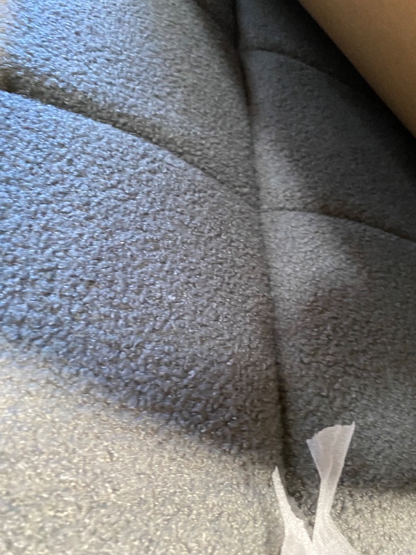 Photo 1 of ****************INCOMPLETE ITEM, THIS IS ONLY BOX #3 OUT OF 3 TOTAL******************
Bellemave Queen daybed with USB, Queen Corner Bed with Two Drawers, Upholstered Bed Frame for Kids,Teens,Adults, Lambswool, Green