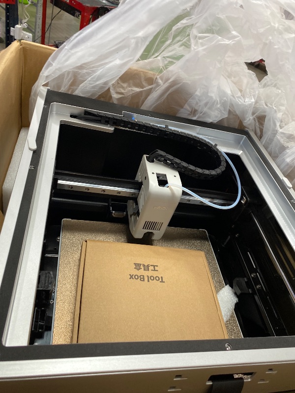 Photo 1 of **There is a critical issue in printer with print head , which is not throwing filament at all , at any temperature** QIDI Q2 3D Printer 2025 Upgrade, Enclosed FDM with 65? Heated Chamber, Ultra Air Filtration, 600mm/s High Speed, AI Camera, Full Auto Lev