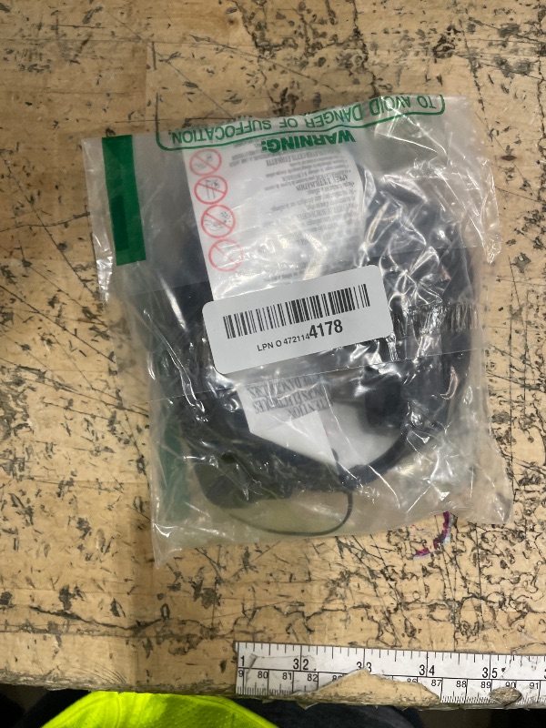 Photo 1 of [ETL Listed] Cable Matters 2 Pack 18AWG 2 Prong Right Angle TV Power Cord 3ft, Flat AC Power Cord Right Angle Works with Samsung LG Sony Insignia TCL Sharp Toshiba Hisense TV PS5, NEMA 1-15P to IEC C7