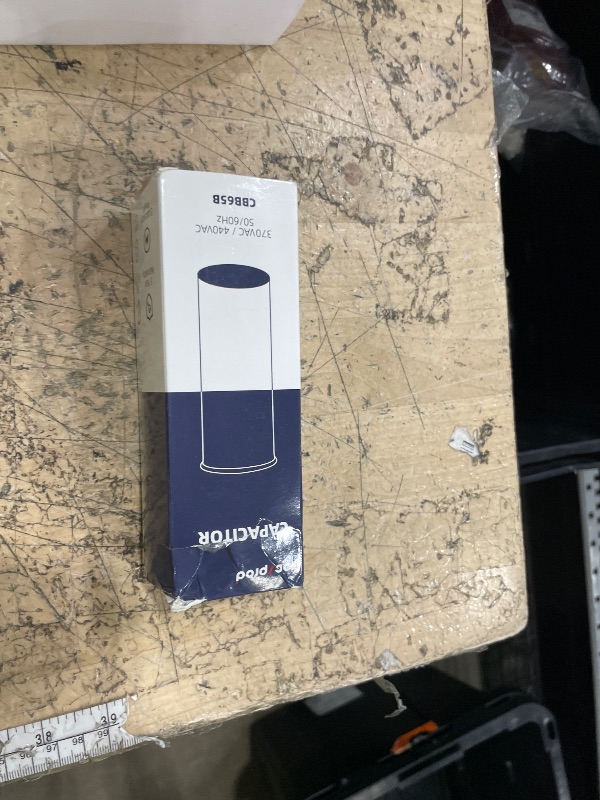 Photo 1 of [UL Recognized] FOCSPROD 40+5 uF 40/5 MFD ±6% 370V/440V CBB65 AC Capacitor, Dual Run Round Capacitor Replacement, 40 5 uF 440 Volt HVAC for AC Unit Fan Motor Start or Heat Pump or Condenser Straight