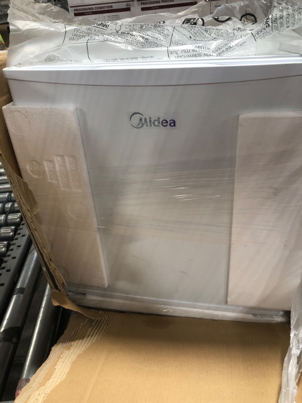 Photo 1 of ** for parts only does not power on ** Midea MERM17B0AWW Mini Fridge, 1.7 Cu.ft Energy Star Certified Mini Refrigerator, Adjustable Thermostat, Reversible Door, Low Noise for Dorm, Office, Bedroom, White
