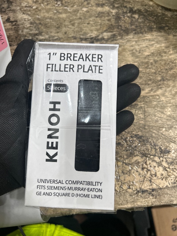 Photo 1 of 1 Inch Circuit Breaker Filler Plate 5 Pack, Fits Siemens-Murray-Eaton GE and Square D Home Line