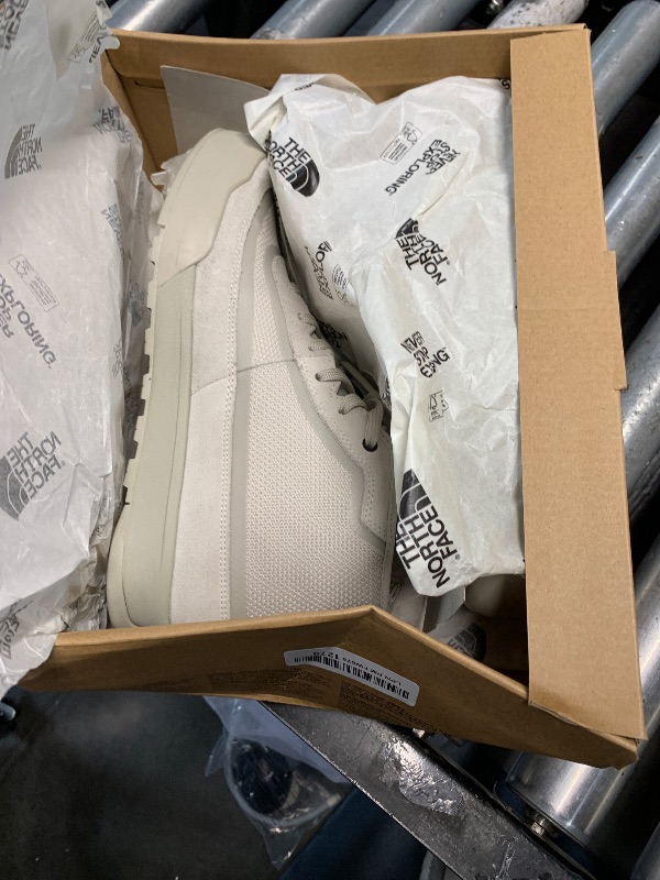 Photo 1 of (SIZE 8)
The North Face Clyffe Mid Insulated WP | Waterproof Sneaker Boots for Men & Women, Vibram Outsoles, Calacatta/Soapstone, 8
