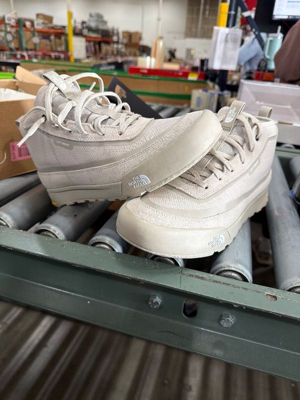 Photo 1 of (SIZE 8)
The North Face Clyffe Mid Insulated WP | Waterproof Sneaker Boots for Men & Women, Vibram Outsoles, Calacatta/Soapstone, 8