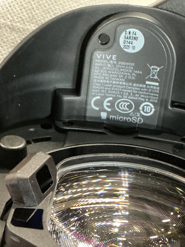 Photo 1 of ***PARTS ONLY. MIISING POWER BUTTON***
HTC Vive Focus Vision Wired Bundle — XR Headset with DisplayPort PC VR Streaming Kit
