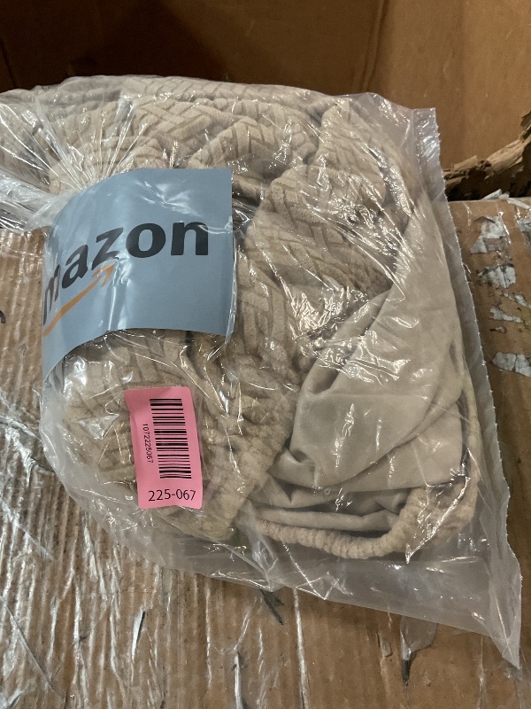 Photo 1 of ***STOCK IMAGE FOR REFERENCE***
flannel fitted sheet