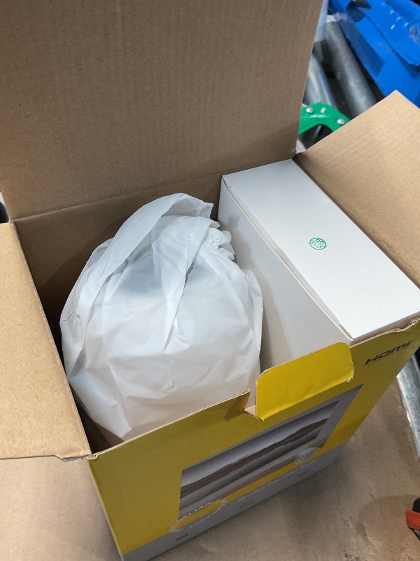 Photo 1 of ?Electric Focus?Projector with WiFi 6 and Bluetooth 5.0, Mini Portable Native 720P with 4K Support, Smart Proyector Built in Apps, Auto Vertical Keystone, Home Movie Projectors for Outdoor