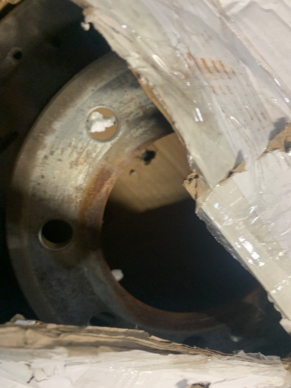 Photo 1 of **VERY USED**Front Brake Rotors and Ceramic Brake Pads Kit for 2002-2006 Chevrolet Silverado Express Avalanche, 2002-2013 Suburban 2500, 2002-2006 GMC Sierra Savana, 2003-13 Yukon XL 2500, 2003-09 Hummer H2