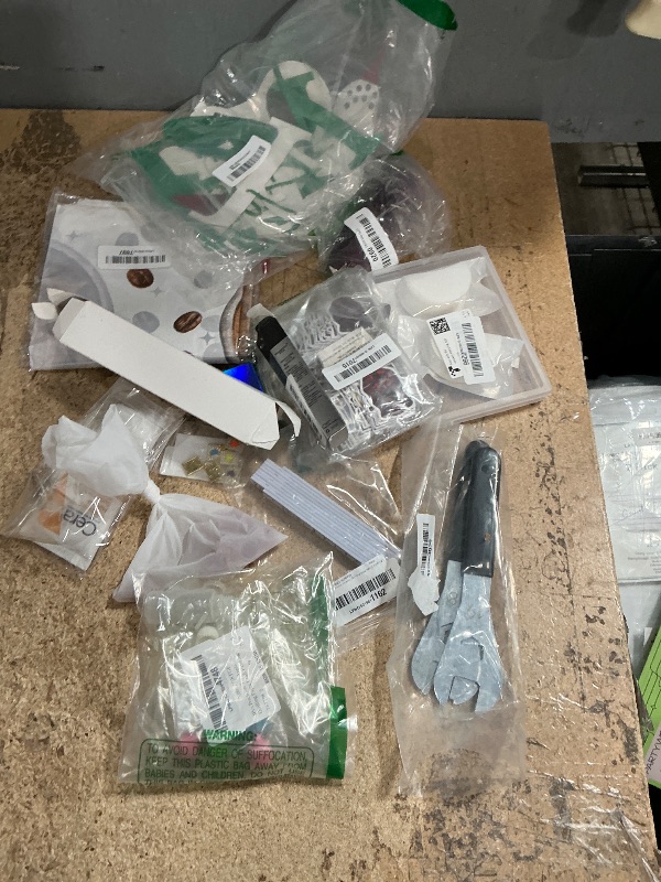 Photo 1 of ** 14 ASSORTED MISC ITEMS 