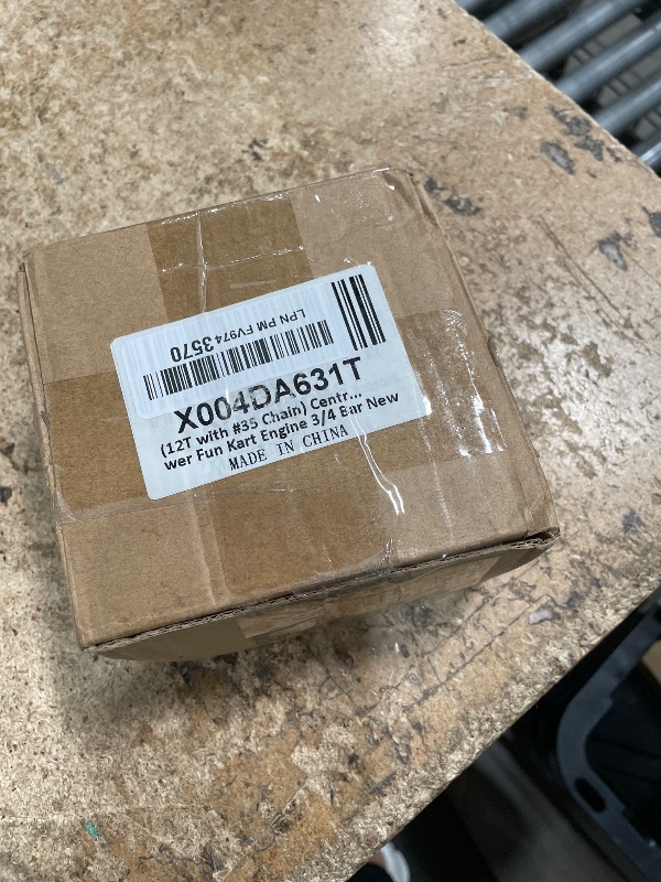 Photo 1 of (12T with #35 Chain) Centrifugal Clutch 3/4" Bore Compatible With Predator 212cc Small Engine Go Kart Mini bike Lawnmower Fun Kart Engine 3/4 Bar