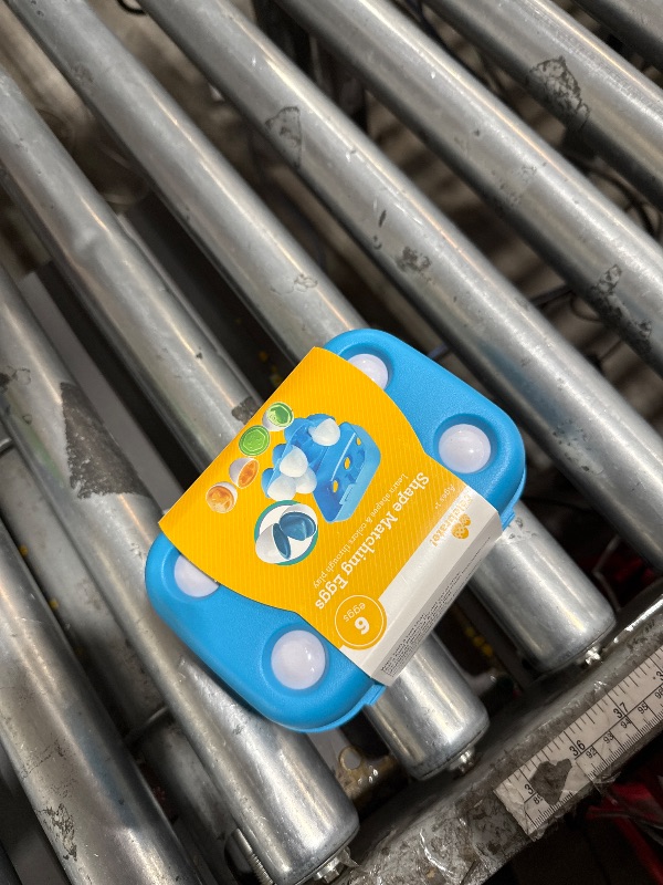 Photo 1 of  6-pack of Shape Matching Eggs