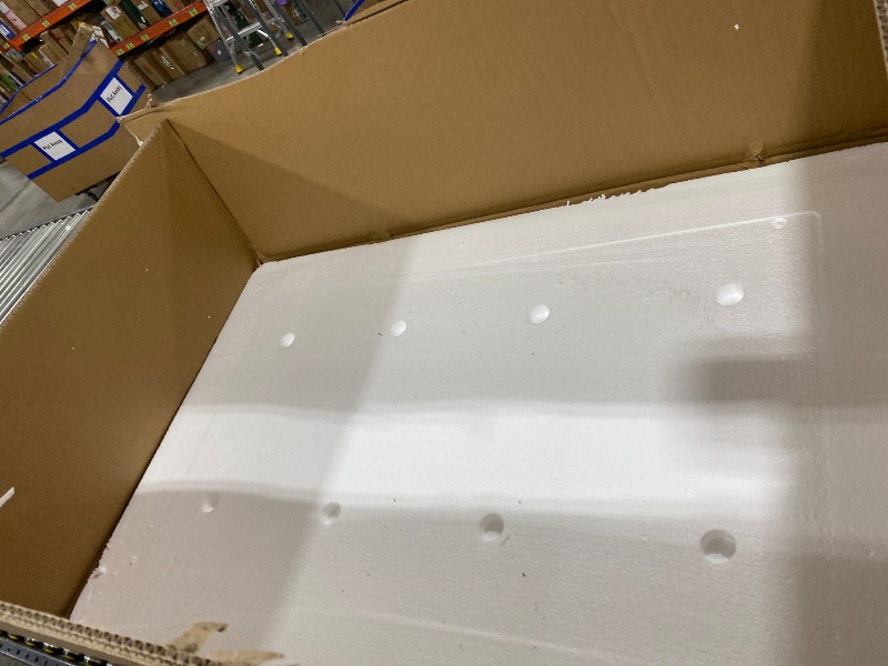 Photo 1 of White Farmhouse Sink 30 x 18 Inch