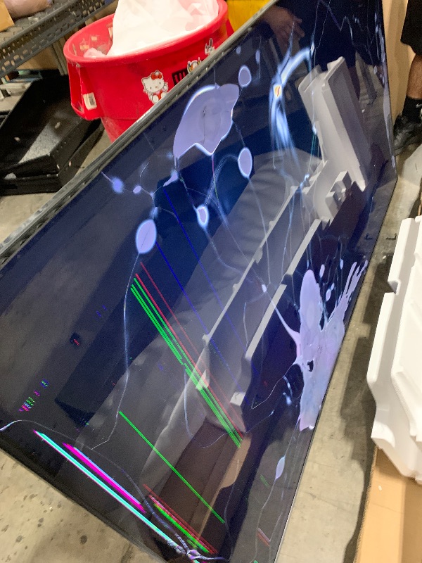 Photo 1 of Samsung 85-Inch Class QLED Q7F Series Samsung Vision AI Smart TV (2025 Model, 85Q7F) Quantum HDR, Object Tracking Sound Lite, Q4 AI Gen1 Processor, 4K upscaling, Gaming Hub, Alexa Built-in (PARTS ONLY)