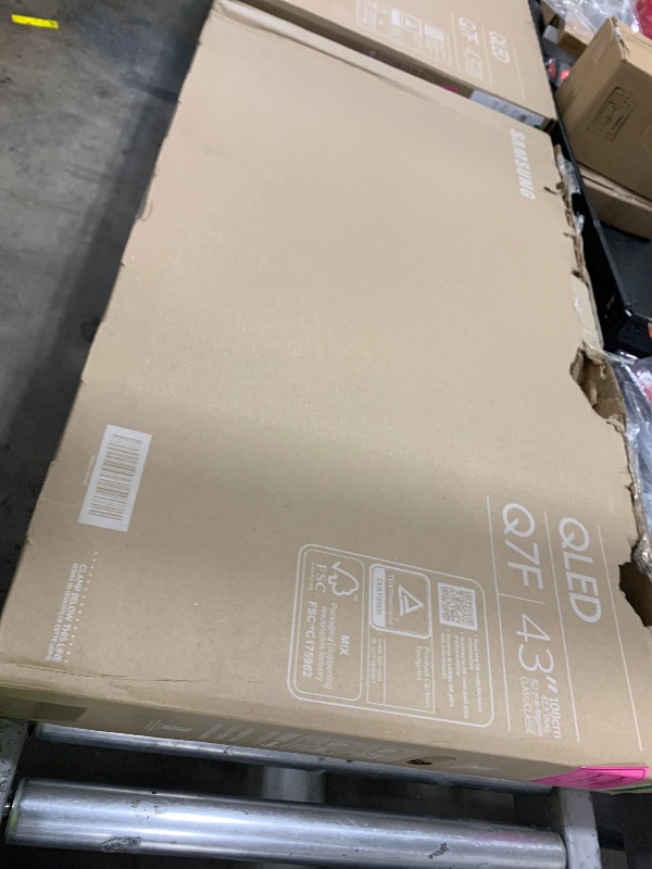 Photo 1 of Samsung 43-Inch Class QLED Q7F Series Samsung Vision AI Smart TV (2025 Model, 43Q7F) Quantum HDR, Object Tracking Sound Lite, Q4 AI Gen1 Processor, 4K upscaling, Gaming Hub, Alexa Built-in