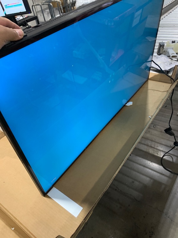 Photo 1 of Samsung 43-Inch Class QLED Q7F Series Samsung Vision AI Smart TV (2025 Model, 43Q7F) Quantum HDR, Object Tracking Sound Lite, Q4 AI Gen1 Processor, 4K upscaling, Gaming Hub, Alexa Built-in
