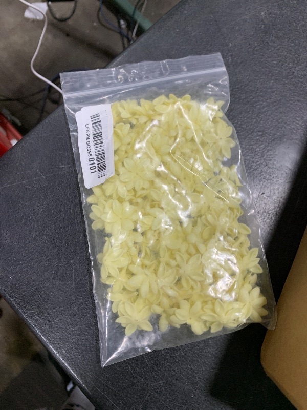 Photo 1 of 100 PCS Mini Jasmine Pikake Flower Clay Beads for Jewelry Making DIY Craft Supplies (Light Yellow)