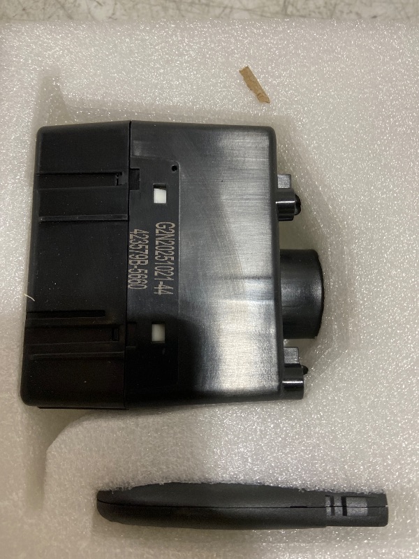Photo 1 of Getanye Programmed Ignition Switch Module with 2 Keys 68210151AB Replacement for Jeep Grand Cherokee Commander 2008 2009 2010 3.7L 4.7L 5.7L 68210151AA 68066725AB
