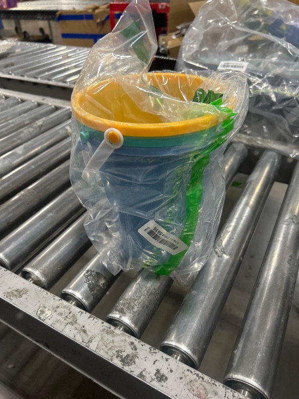 Photo 1 of Holady 8 Inch Large Sand Beach Buckets Pail,Sand Bucket Water Bucket for Beach Fun Great Summer Party Accessory