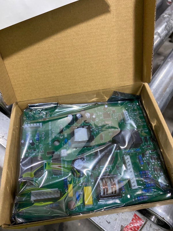 Photo 1 of WERLAHO W10310240 Refrigerator Motherboard Control Board, WPW10310240 AP6019229 W10162662 W10164420 W10164422 W10165854 W10191108 W10213583