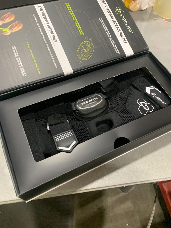 Photo 1 of DONJOY PERFORMANCE - BIONIC FULLSTOP Knee Brace- Black- S