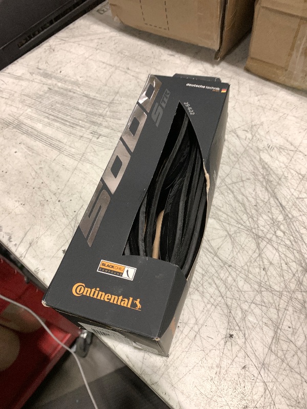 Photo 1 of Continental Grand Prix 5000 S TR - Tubeless Road Bike Tire | Fast, Light, Durable - BlackChili, Vectran Breaker, LazerGrip, Active Comfort Technology (Black) (700x25)