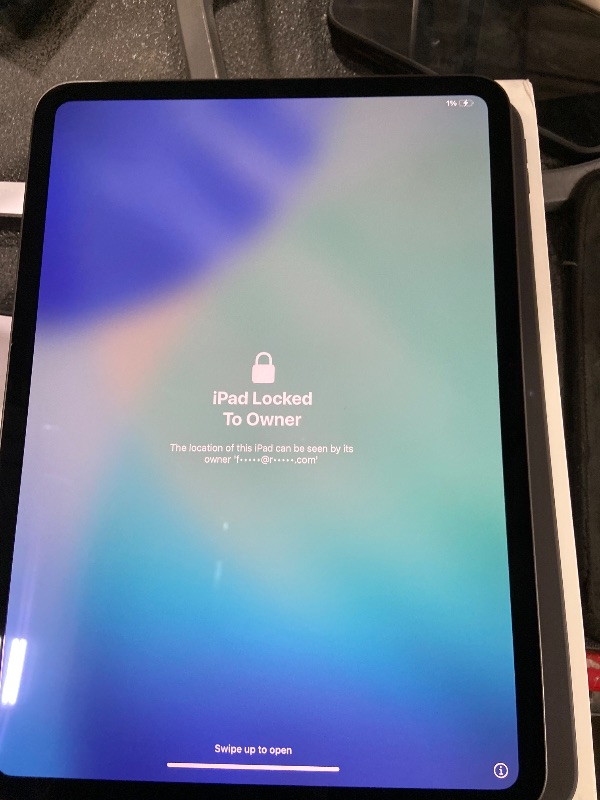 Photo 1 of Apple iPad Pro 11-inch (M5): Ultra Retina XDR Display, 256GB, Landscape 12MP Front Camera/12MP Back Camera, LiDAR Scanner, Wi-Fi 7 with Apple N1, Face ID, All-Day Battery Life — Space Black