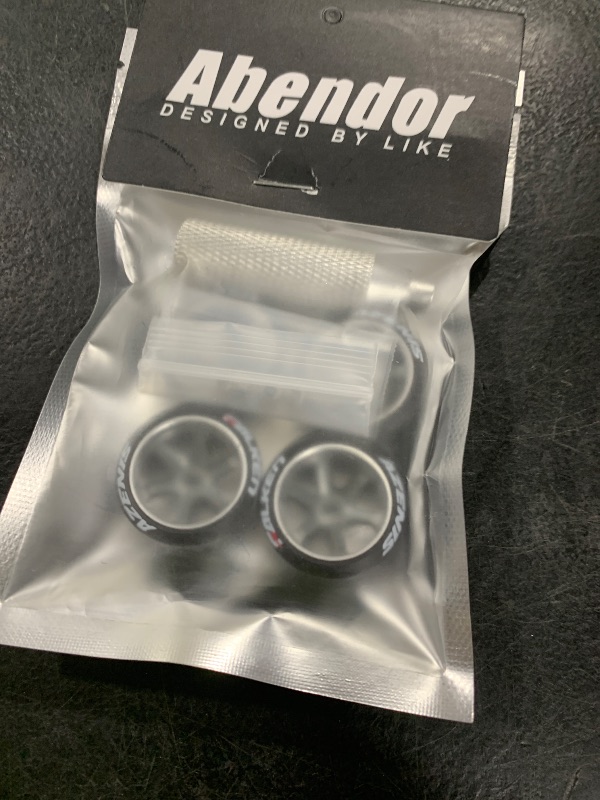 Photo 1 of 4Pcs 20mm 1/28 Rc Car Drift Wheel Hub with Drift Rc Car Logo Tires for 1/24 1/28 Mini-Z Mini-Q TG Racing Wltoys K969 RC Drift Car Upgrade Parts (Titanium)
