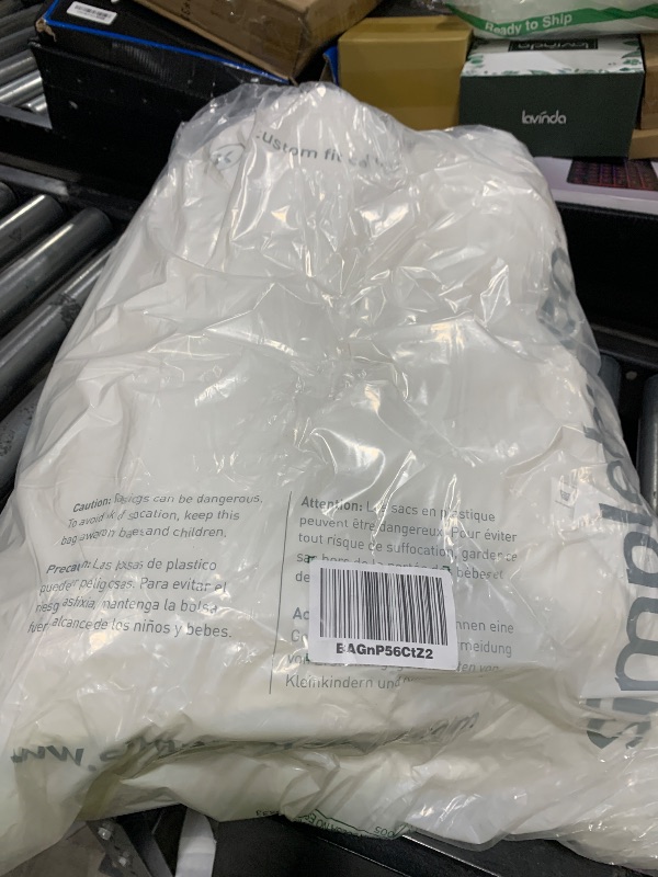 Photo 1 of Kusnug Australian Wool Comforter Twin Size with 100% Organic Cotton, Hypoallergenic Luxury Duvet Insert with Tabs, Temperature Regulating All-Season Bedding, White