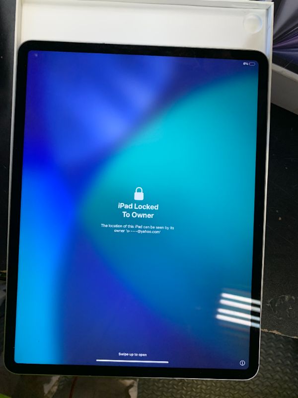 View 7 of LOCKED******Apple iPad Air 13-inch (M4): Liquid Retina Display, 512GB, 12MP Front/Back Camera, Wi-Fi 7 with Apple N1 + 5G Cellular, Touch ID, All-Day Battery Life — Space Gray
